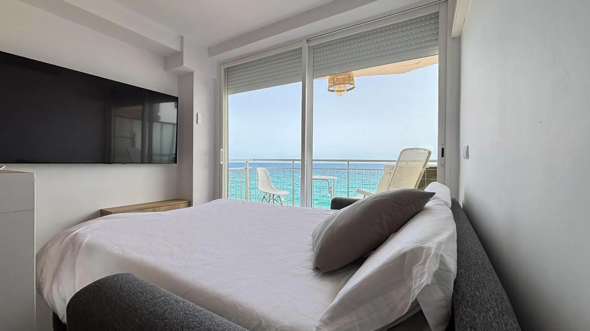 Apartamento A Primera Linea De Mar En Playa De Aro Platja d'Aro Apartment